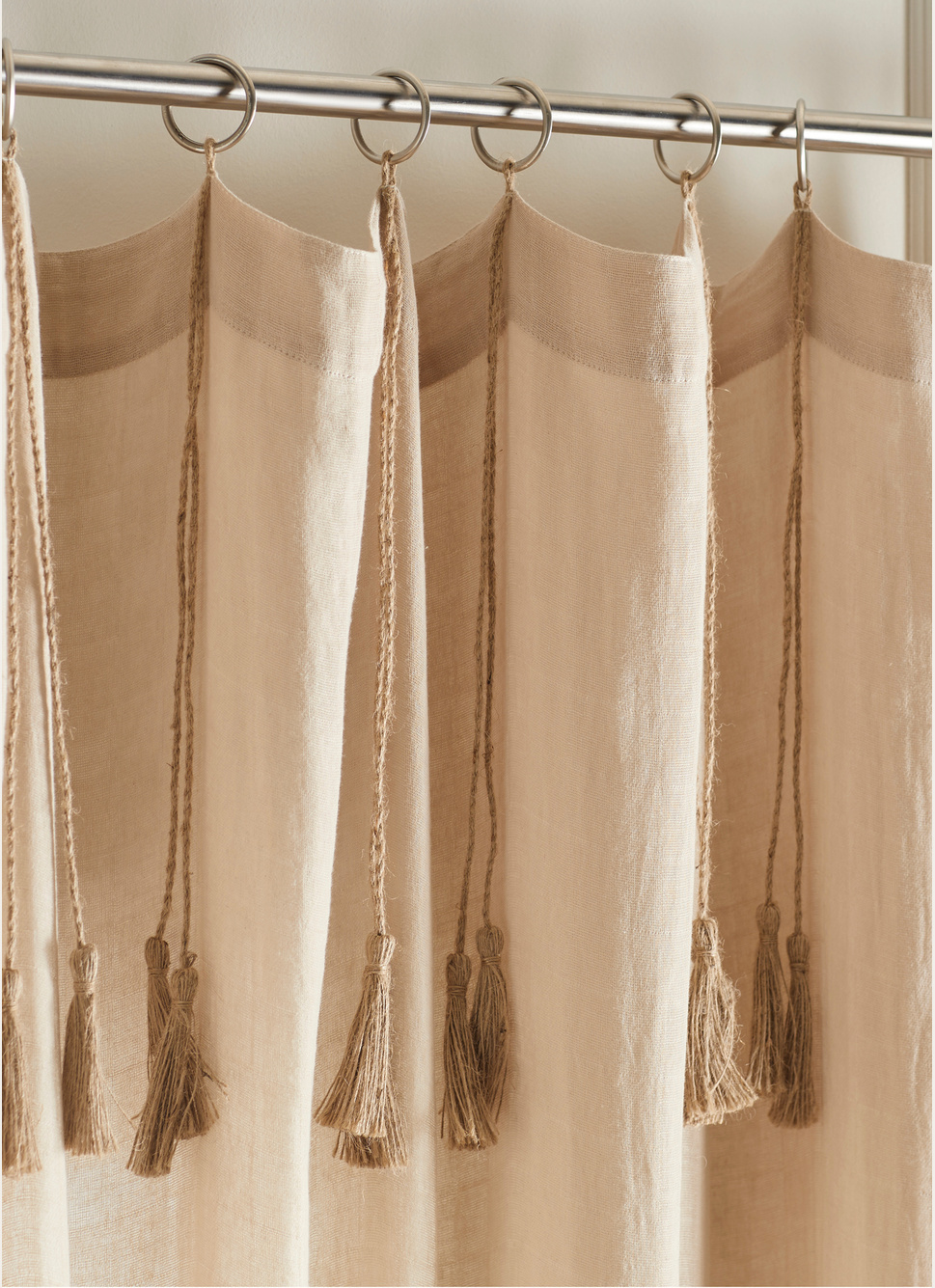 RIDEAU DOUBLE GAZE DE COTON GAUFRÉ AVEC POMPONS BEIGE : Rideaux Bouchara