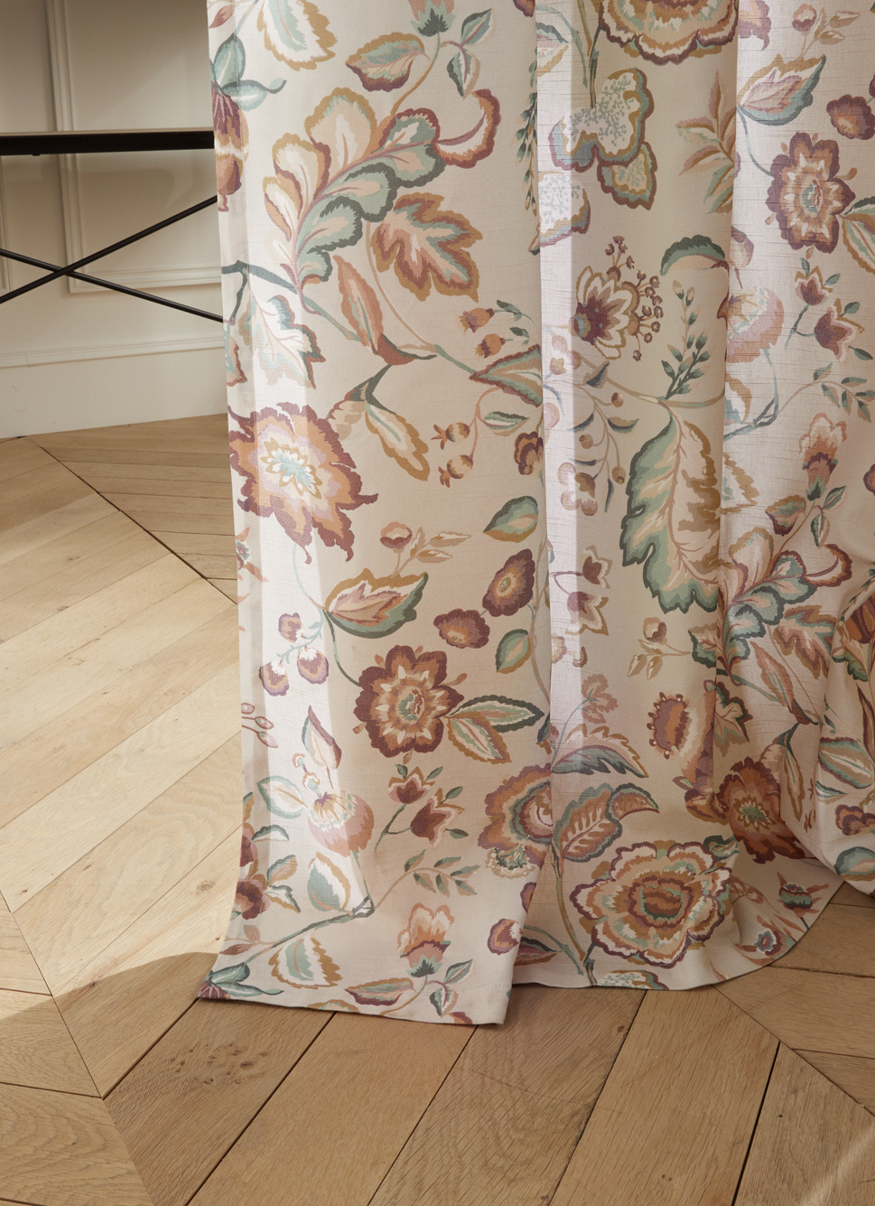 RIDEAU IMPRIMÉ FLEURS INDIENNES SILK MULTICOLORE : Rideaux Bouchara